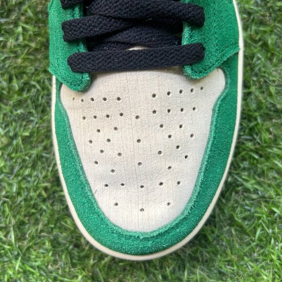 Nike Air Jordan 1s Zoom CMFT - Picture 12 of 14